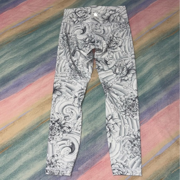 Lululemon Wunder Under Hi-Rise 7/8 Tight 25" in Twine White Multi Size 8 - Picture 6 of 9